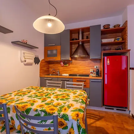 شقة Limonta Family & Garden By Wonderful Italy Oliveto Lario
